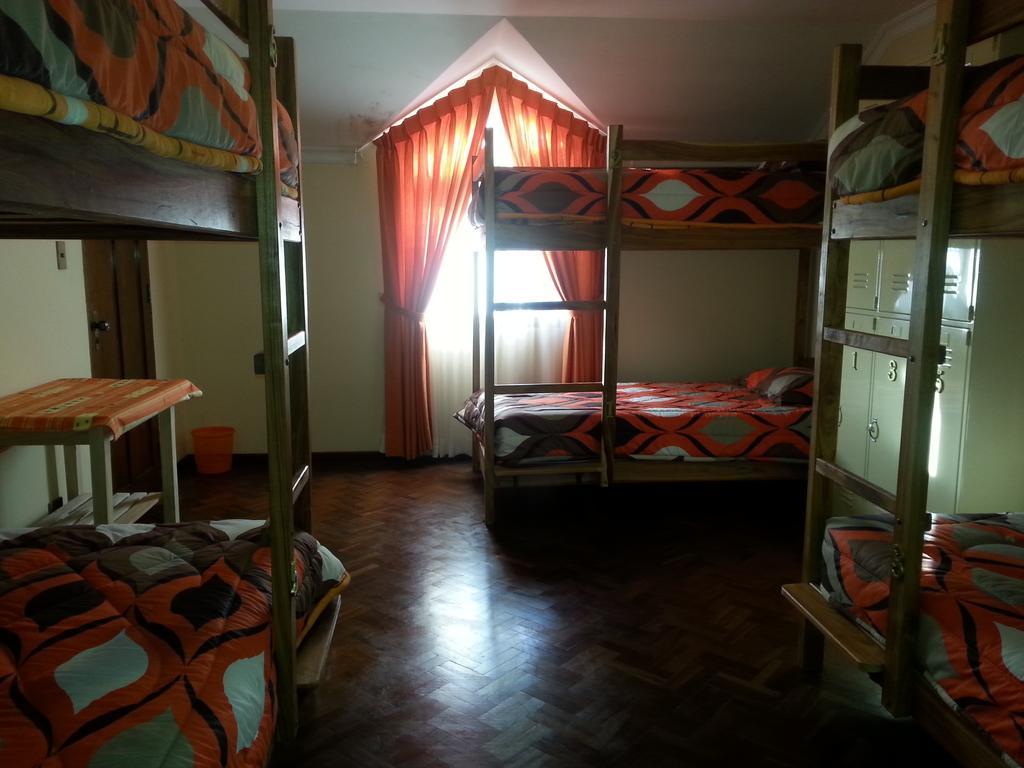 Villa Oropeza Hostel Sucre Room photo